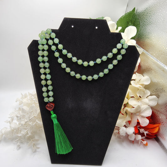 Mala Green Aventurine 8mm with Sandalwood accent.