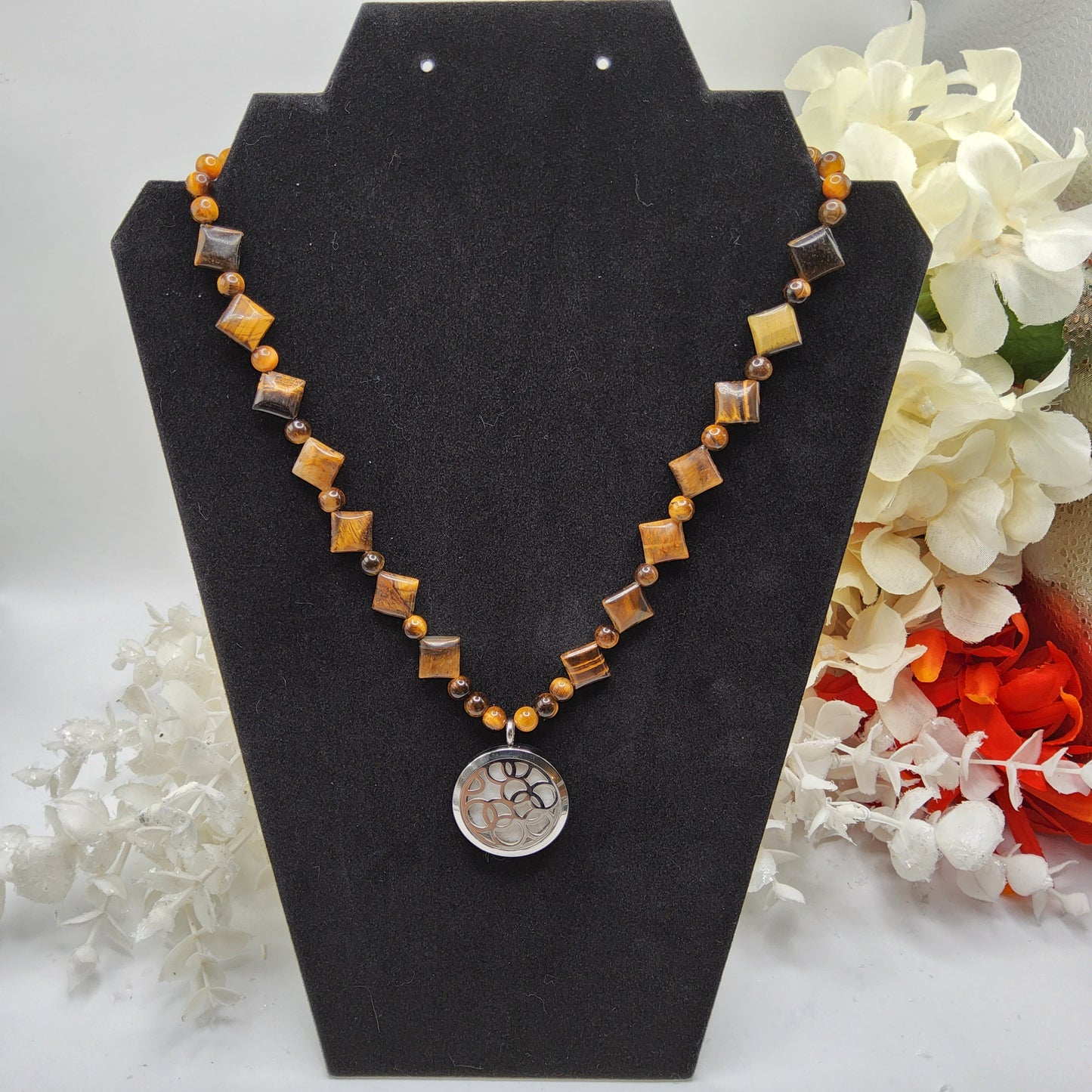 Essential Oil Tiger Eye Stainless Steel Circular Pendant 18 inch necklace