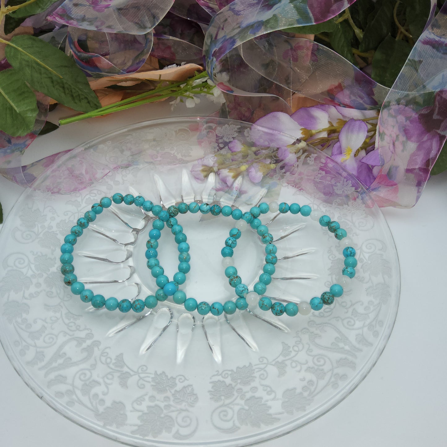 6mm Turquoise Howlite Bracelet